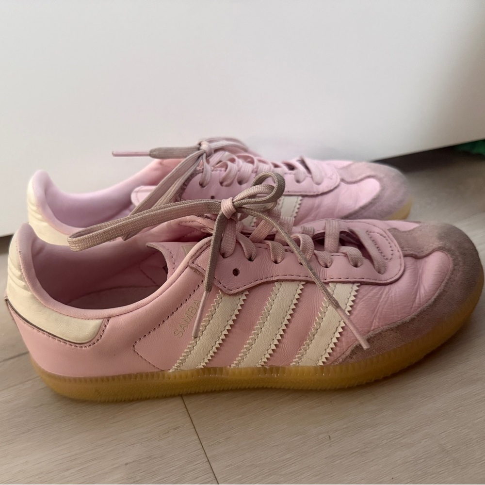 Adidas Women's Pink and Cream Samba Sneakers Sz 3